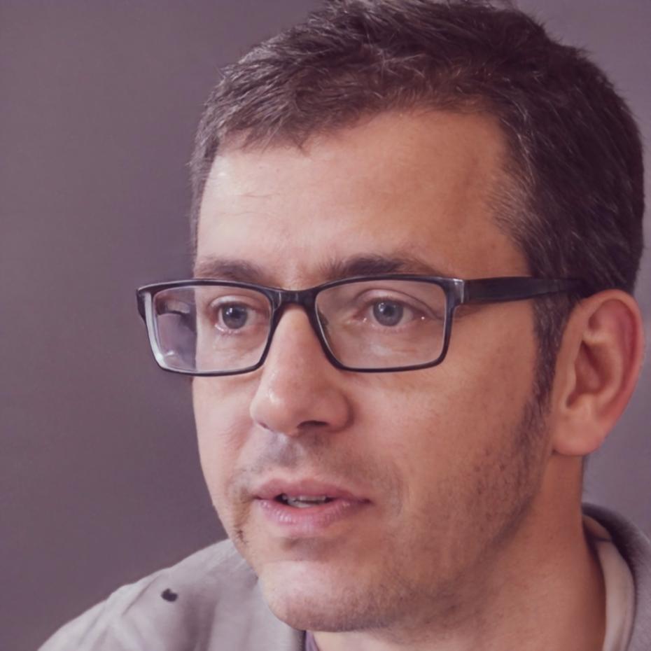 SEO-Spezialist bei der Arbeit